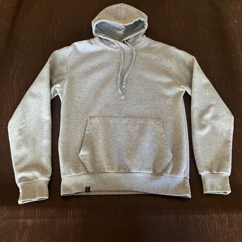 Men’s grey hoodie sweatshirt size medium